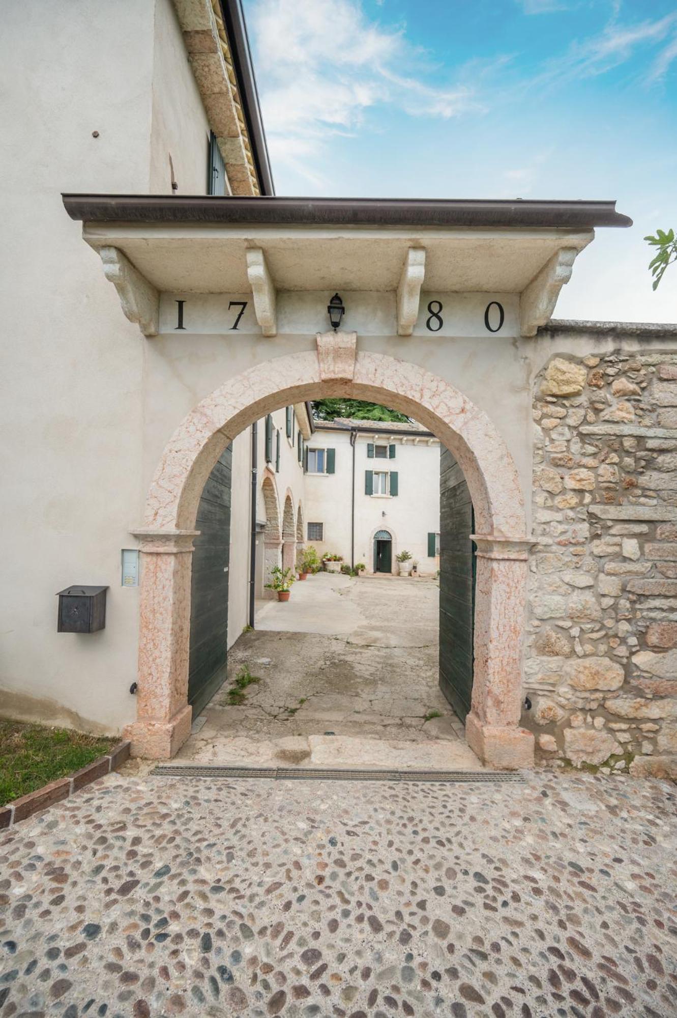 1780 Apartment